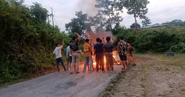 Sajek road blockade: 2,933 tourists evacuated amid gunfight
