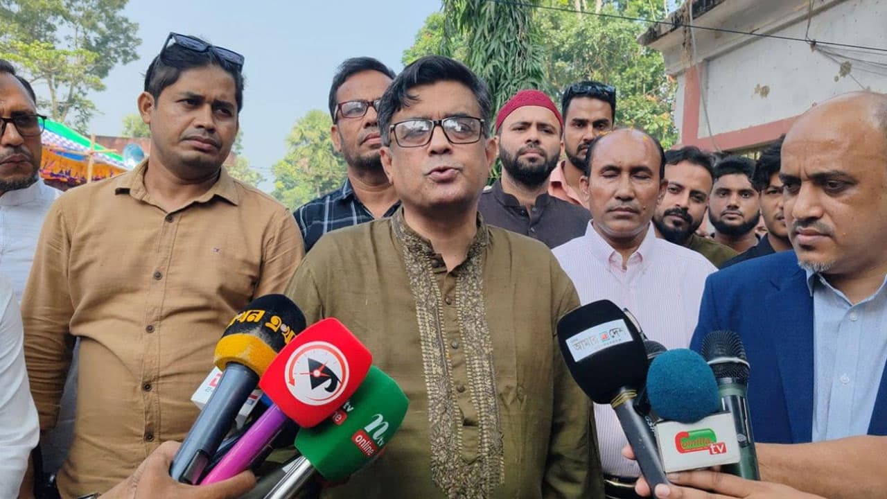 AL proves why it’s banned by setting buses ablaze : Press Secretary