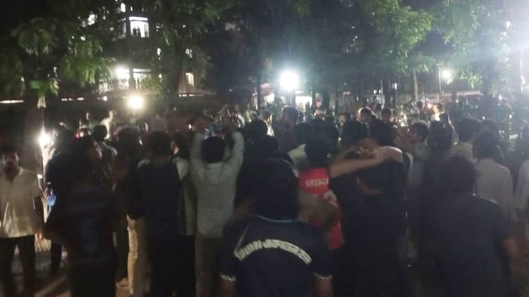 'Gupto' wall writing sparks tension at DU's Bijoy 71 Hall