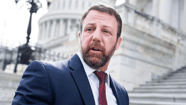 Migrants under temporary protection ordered to leave US