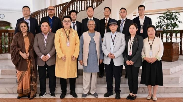 Whichever govt comes, China-Bangladesh cooperation must continue: Chief Adviser