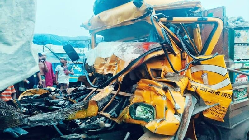 Two killed in truck collision in Bogura