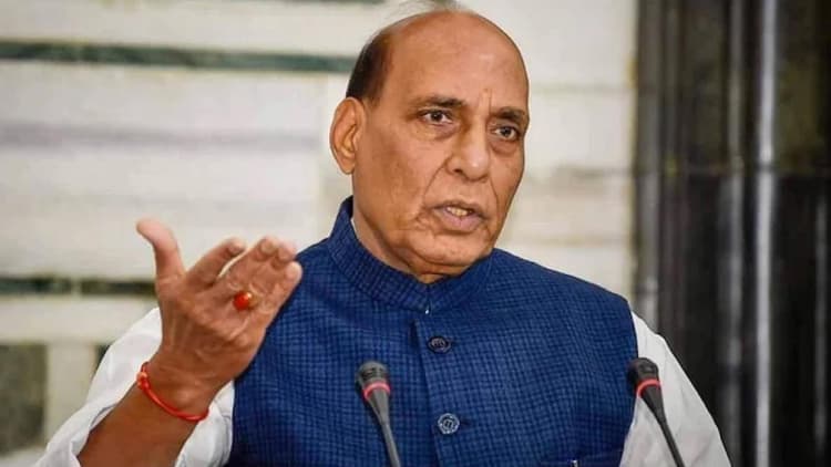 Congress wants to topple government through violence using Bangladesh-Model: Rajnath Singh