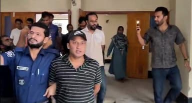 10 Awami League, affiliated bodies' leaders arrested in Lakshmipur