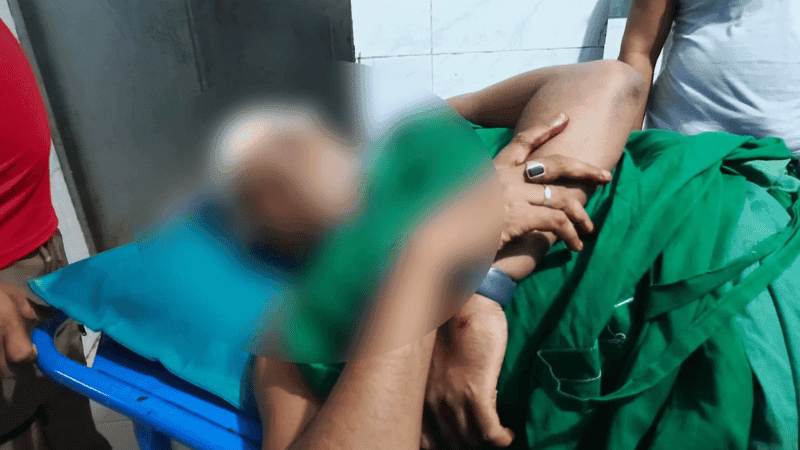 10 Chhatra Dal leaders beaten in Satkhira, hospitalized