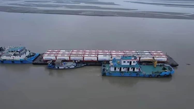 Methanol from Assam to Bangladesh via Brahmaputra after seven decades