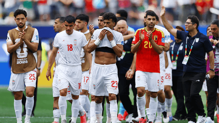 Iran leave peace message in dressing room with a red-ink tribute to Minab victims