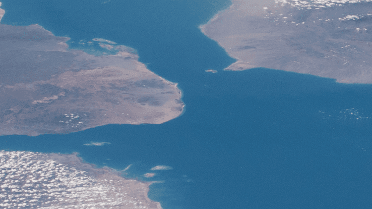 Iran threatens to block Bab al-Mandeb Strait