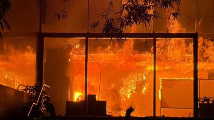 9 more arrested over attacks on Prothom Alo, The Daily Star