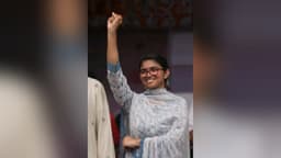 Tasnim Jara collects nomination form for Dhaka-9 seat