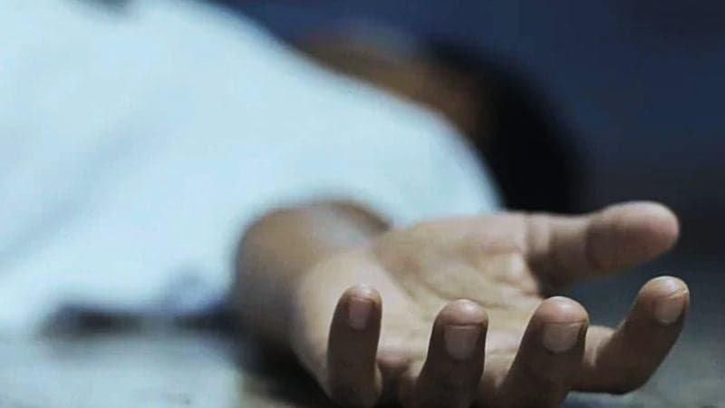 Expatriate doctor stabbed to death by robbers in Dhanmondi