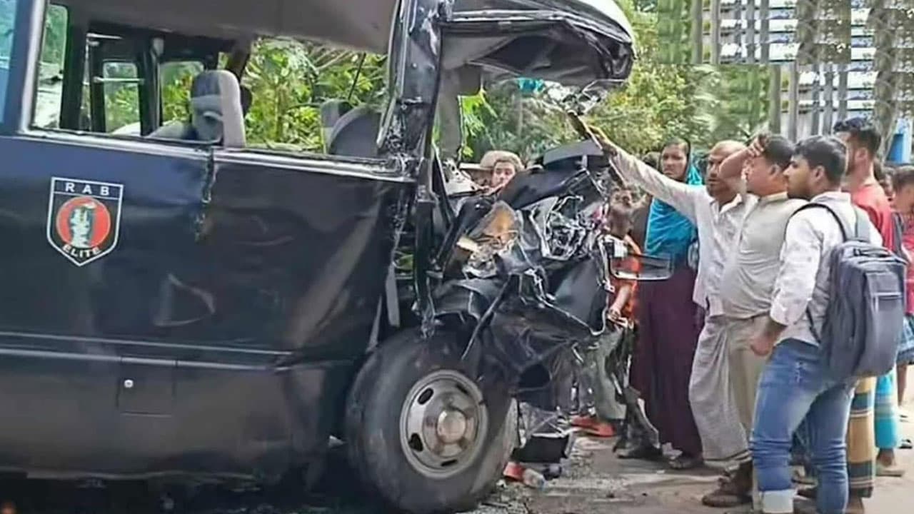 Three killed in head-on collision between bus and RAB vehicle in Patuakhali