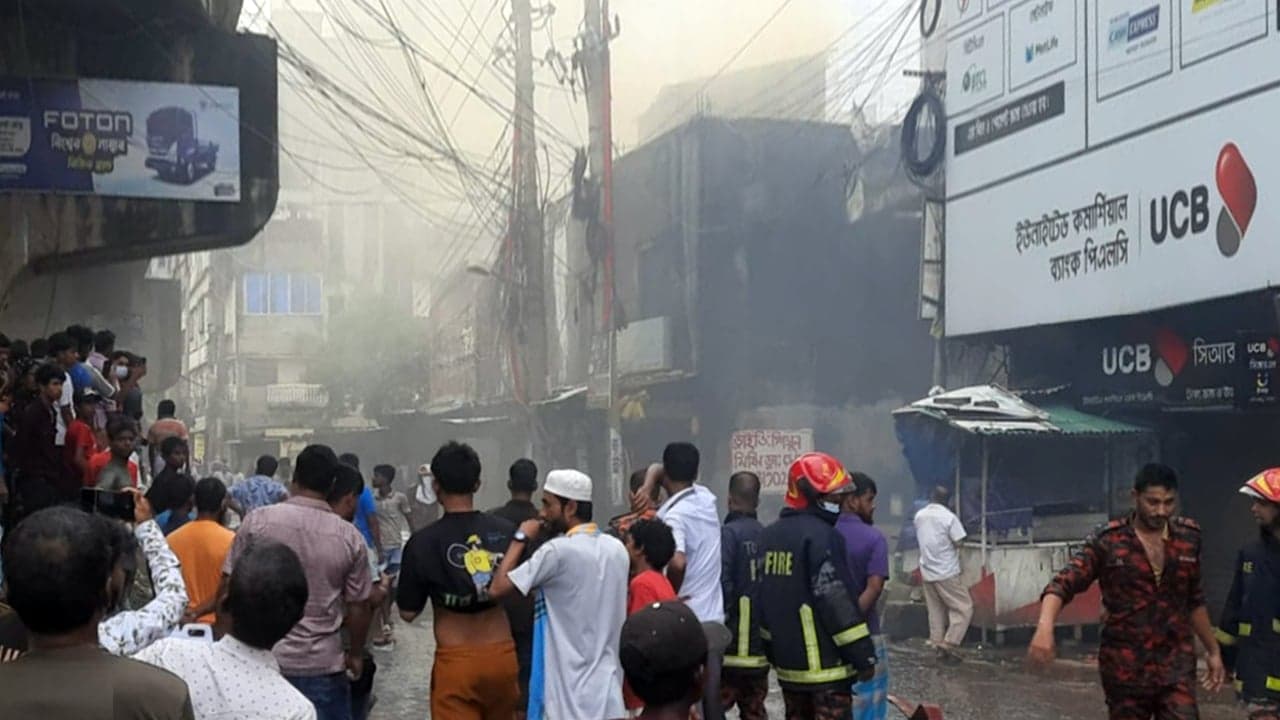 4 burned in Tongi chemical warehouse explosion
