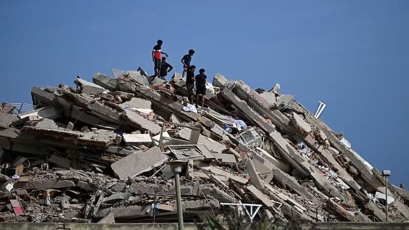 Fresh earthquake rattles wrecked Venezuela