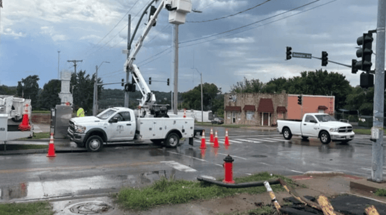 One killed as gunfire hits Uber carrying Argentina fans in Kansas City