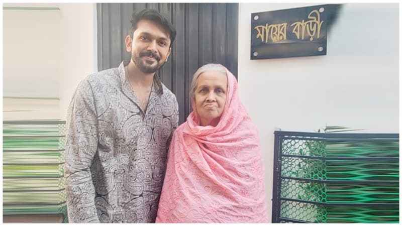 Arefin Shuvo’s mother no more