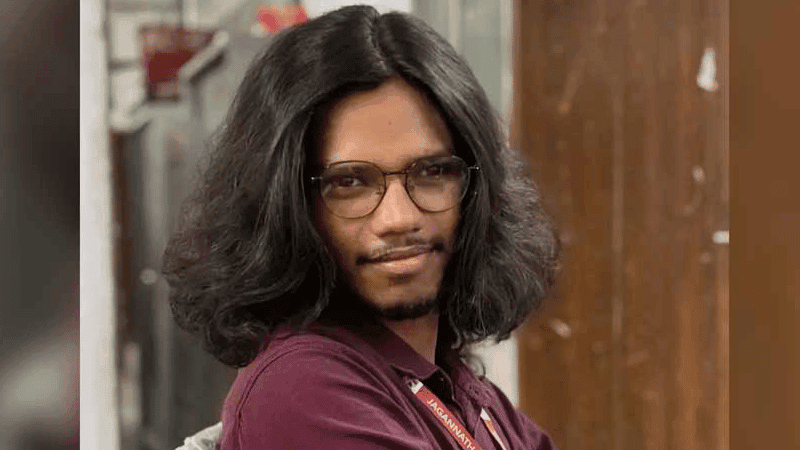JnU student's hanging body recovered from Dhaka mess