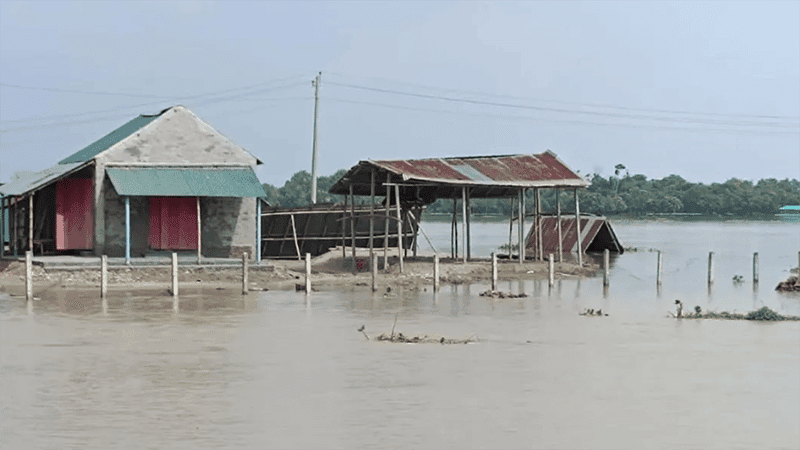 Padma recedes after 10-day rise, Mahananda, Punarbhaba continue swelling in Chapainawabganj