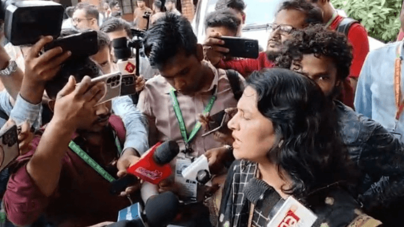 3 teachers step back from JUCSU election duty