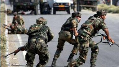 নিয়ন্ত্রণরেখায় ৫০ ভারতীয় সেনা নিহত, দাবি পাকিস্তানের