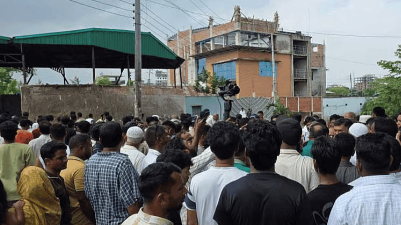 DNCC administrator, MP attacked during clash between workers, locals in Uttarkhan