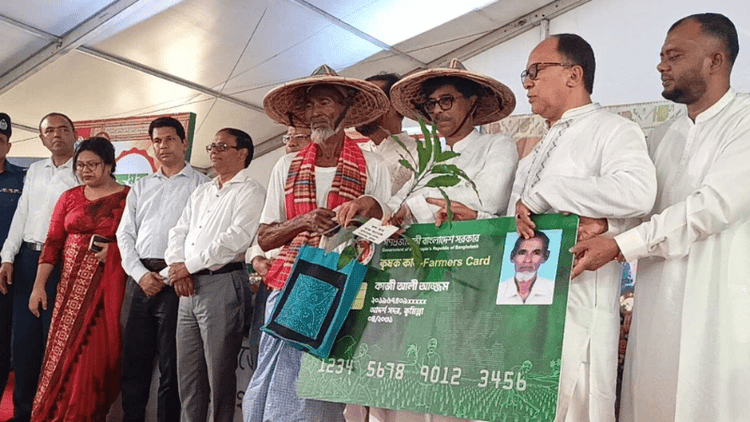 Farmers to get solar systems at half price: Minister