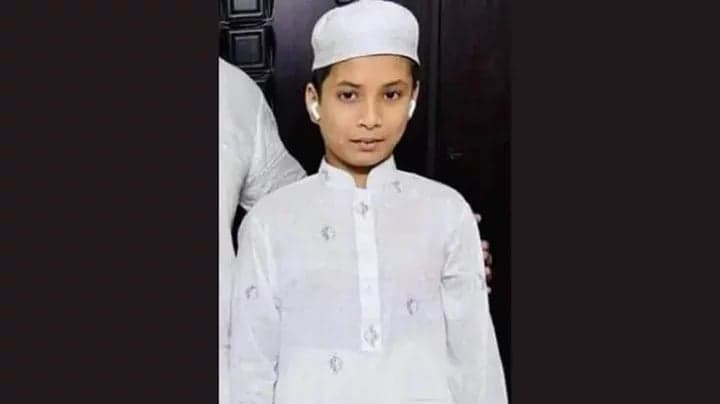 Hanging body of madrasa student recovered in Cumilla