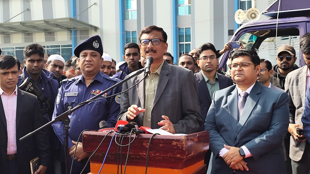 No genuine election held in past 15 years: Foreign Adviser