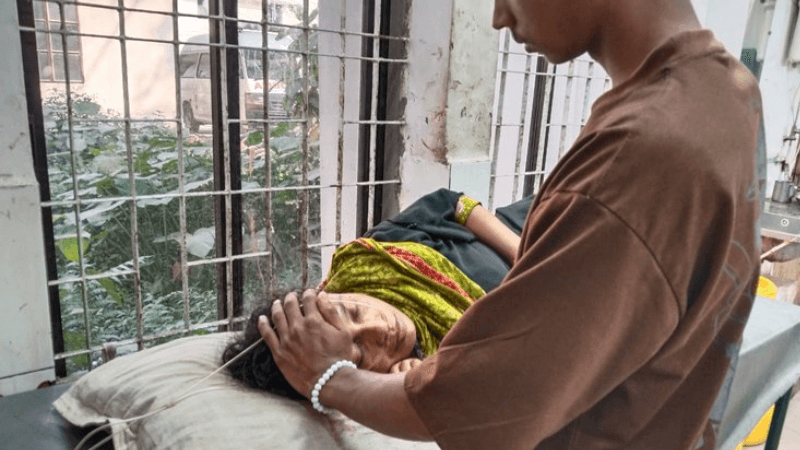 Over 50 garment workers fall ill again in Tongi