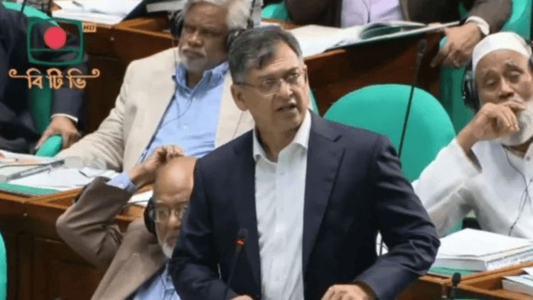 'Is this a question or a lecture from Paltan': Home Minister responds to Hasnat's query