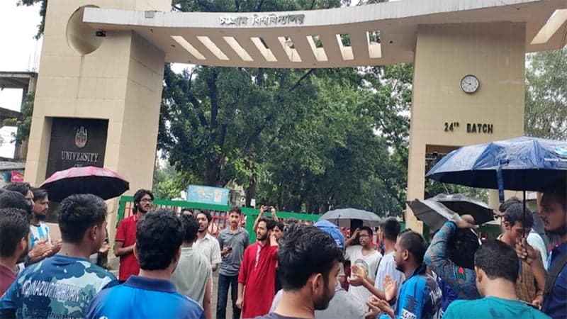2 CU students injured in attack over extortion dispute