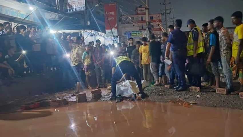 3 dead after lorry runs over auto-rickshaw in Ashulia