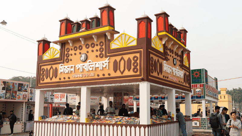 Fewer buyers at book fair on weekdays