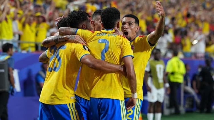 Colombia beat Ghana 1-0 to reach World Cup Round of 16