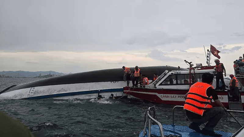 34 tourists killed after boat capsizes in Vietnam's Ha Long Bay