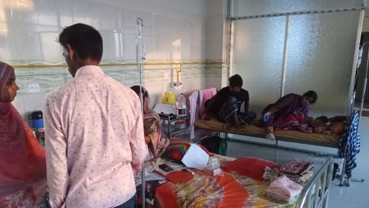 Families of Measles, Cholera patients spend a bleak Eid inside Hospital in Bogura