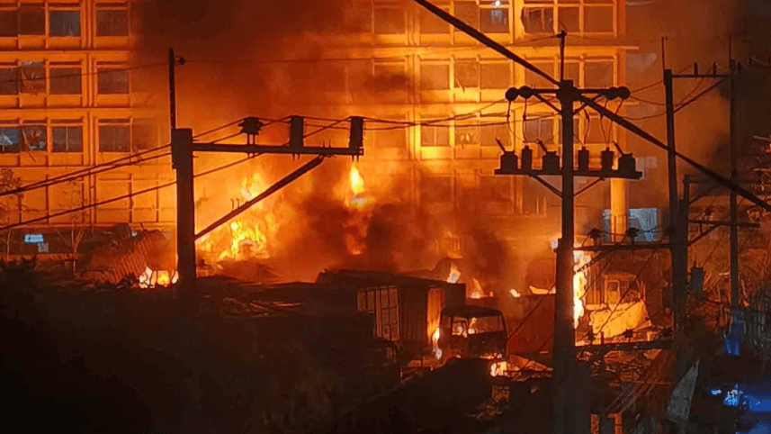 Cylinder explosion in Ashulia: Titas alleges illegal gas use in factory