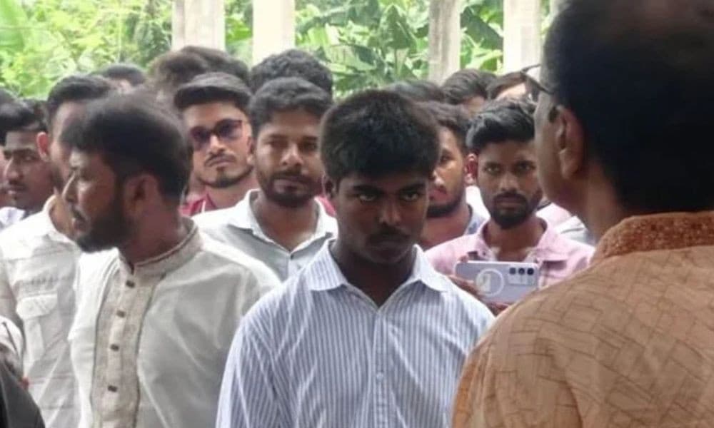 Female teacher beaten by student in Tangail