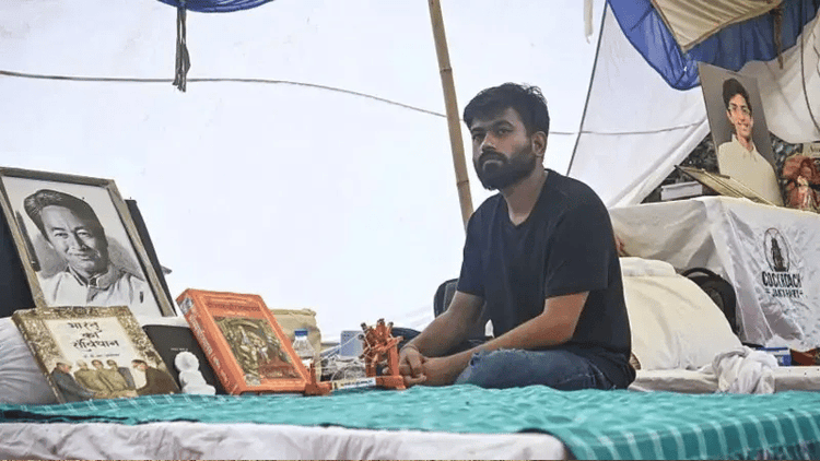 Cockroach Party founder Abhijit informs of illness