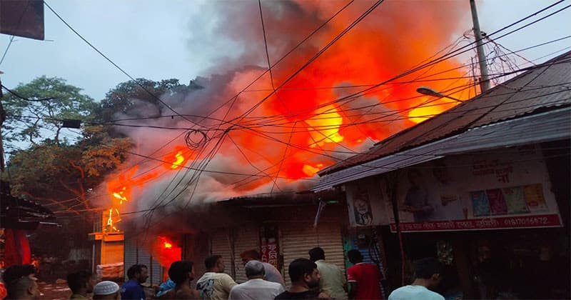 Over 50 shops destroyed as fire ravages Narsingdi market