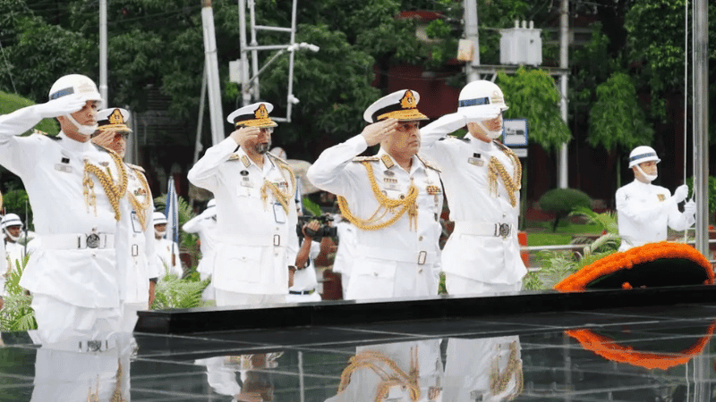 New Navy chief pays tribute at Shikha Anirban after assuming office