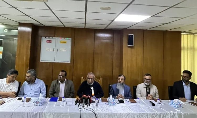 Wage board to be gazetted Sunday, minister urges workers to return to workplaces