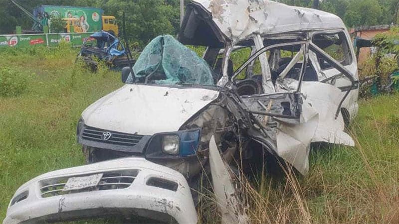 Cumilla road crash kills 4