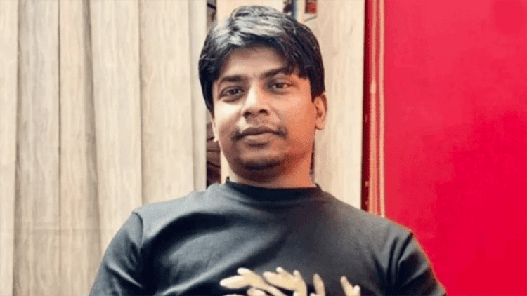 Mirpur Swechhasebak Dal leader shot, one gunman held 