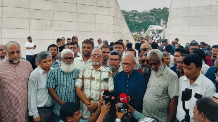India disrespected July martyrs by allowing Sheikh Hasina to speak: Rizvi
