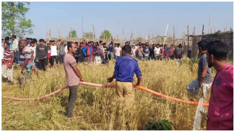 কুষ্টিয়ায় আগুনে পুড়ল সাড়ে ৩ কিলোমিটার এলাকা