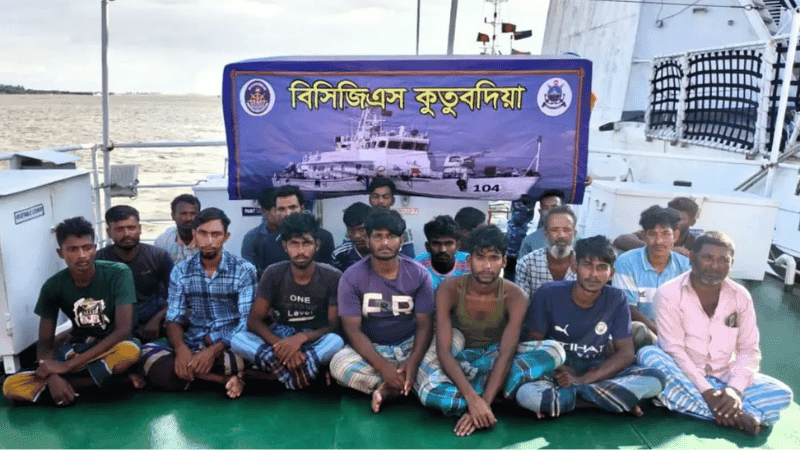Engine fails in deep sea, 19 fishermen rescued alive