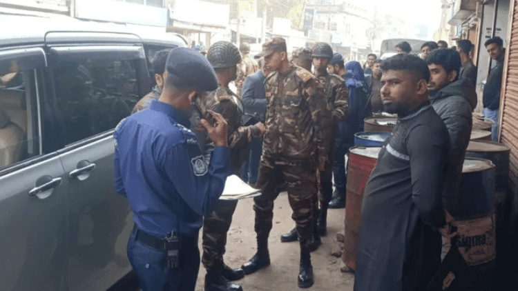 Weapons recovered from Meherpur Jamaat ameer’s vehicle, 3 detained