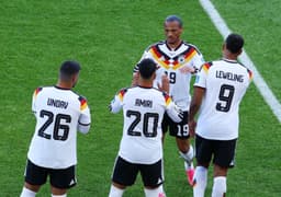 Germany fight back to beat Ivory Coast 2-1