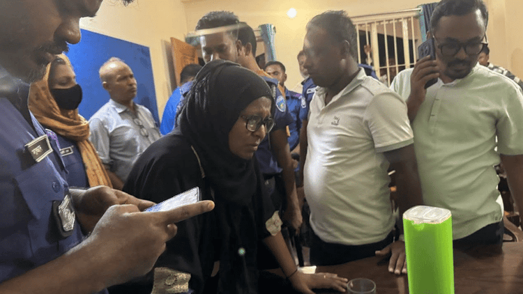 Woman posing as DGFI officer held in Cox’s Bazar